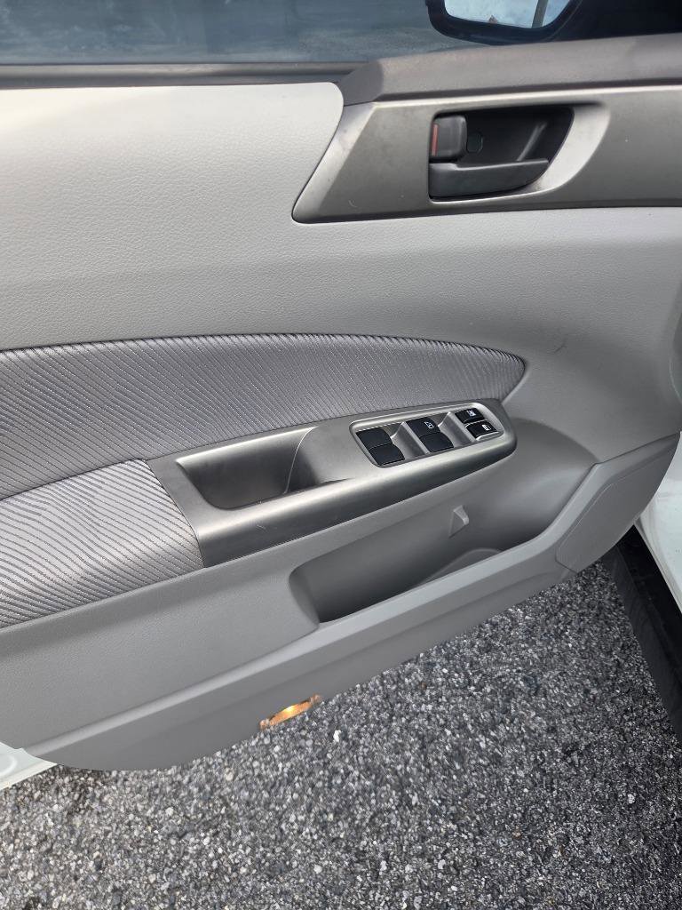 Used 2010 Subaru Forester 2.5X AWD/4WD image 11