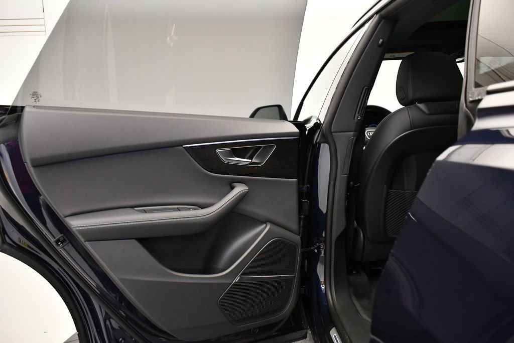 New 2026 Audi Q8 Premium Plus image 40