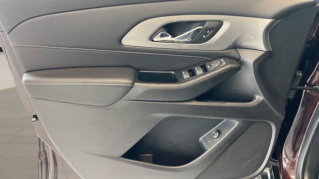 Used 2023 Chevrolet Traverse LT w/ LPO, Floor Liner Package image 9
