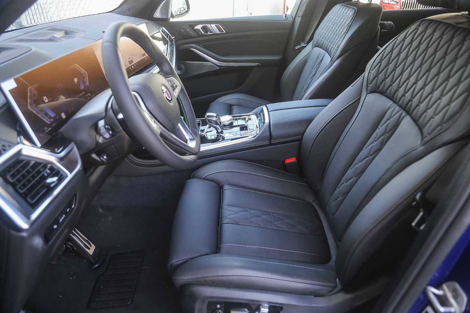 New 2026 BMW ALPINA XB7 image 14