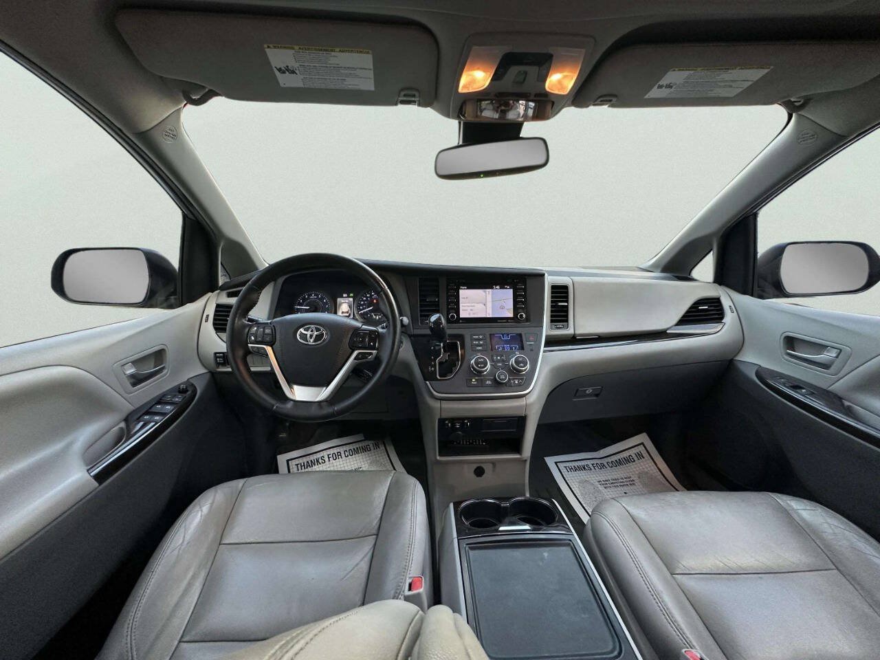 Used 2020 Toyota Sienna XLE w/ XLE Navigation Package FWD image 22
