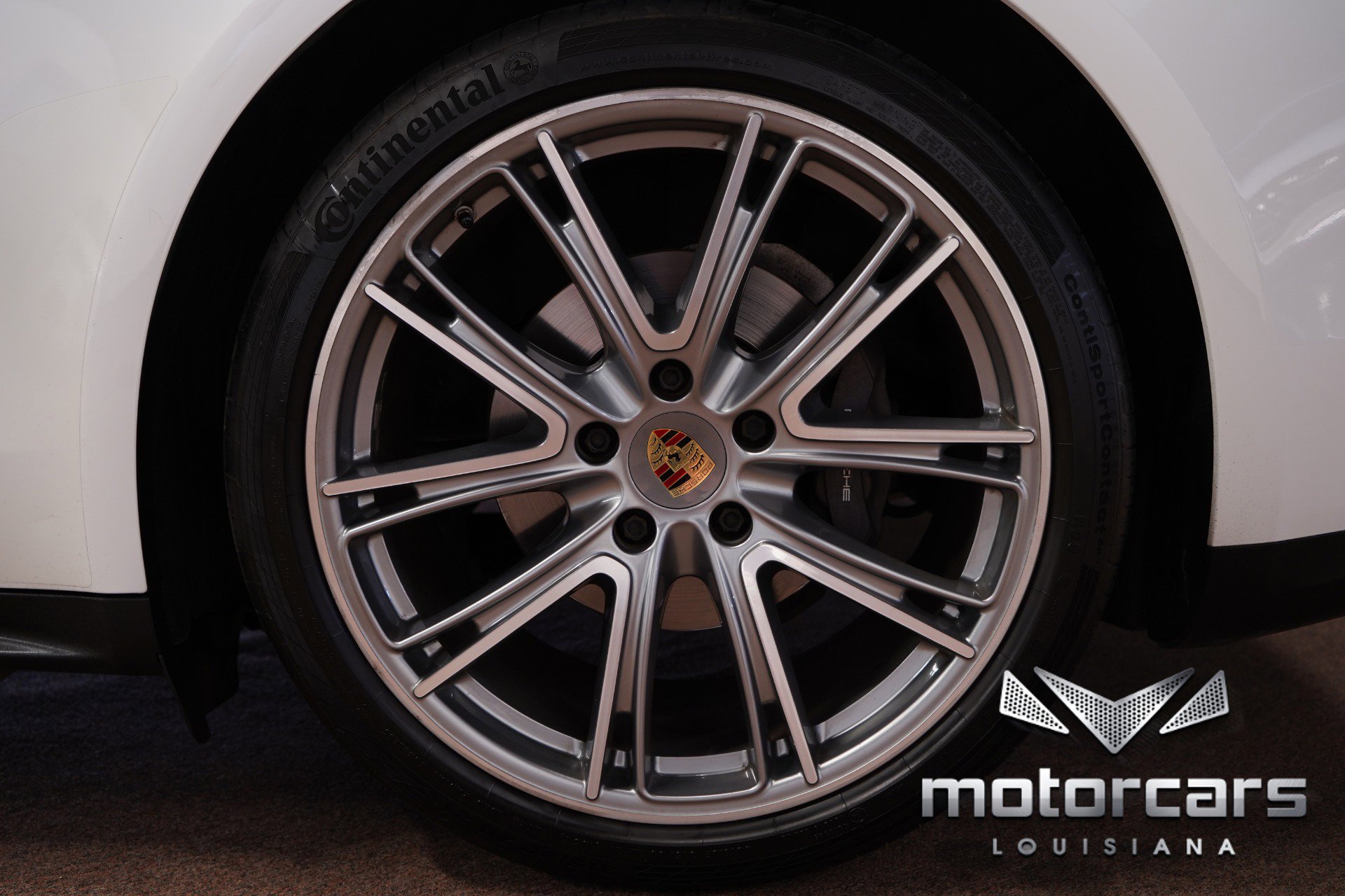 Used 2018 Porsche Panamera image 17