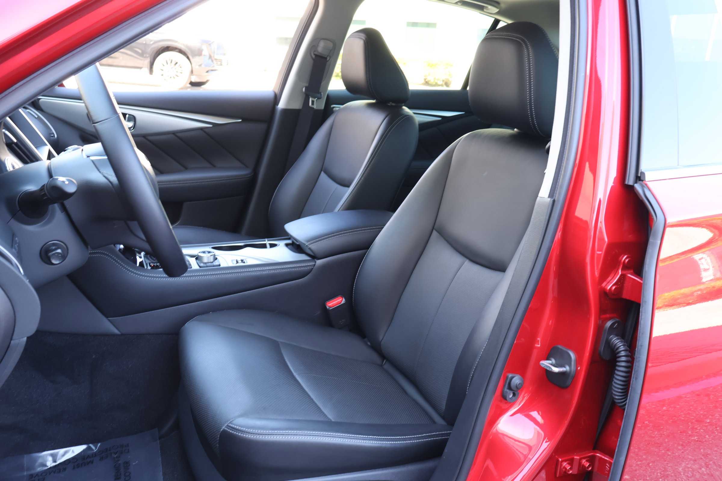 Certified 2024 INFINITI Q50 Luxe w/ Cargo Package image 2