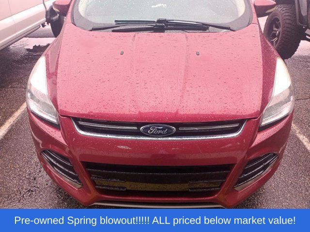 Used 2015 Ford Escape Titanium FWD image 2