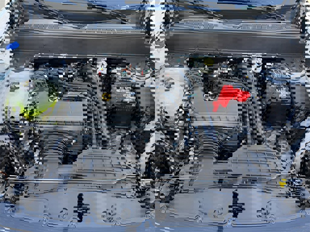 New 2025 Ford Maverick Lobo image 9