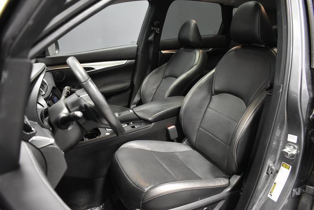 Used 2022 INFINITI QX50 Luxe image 5