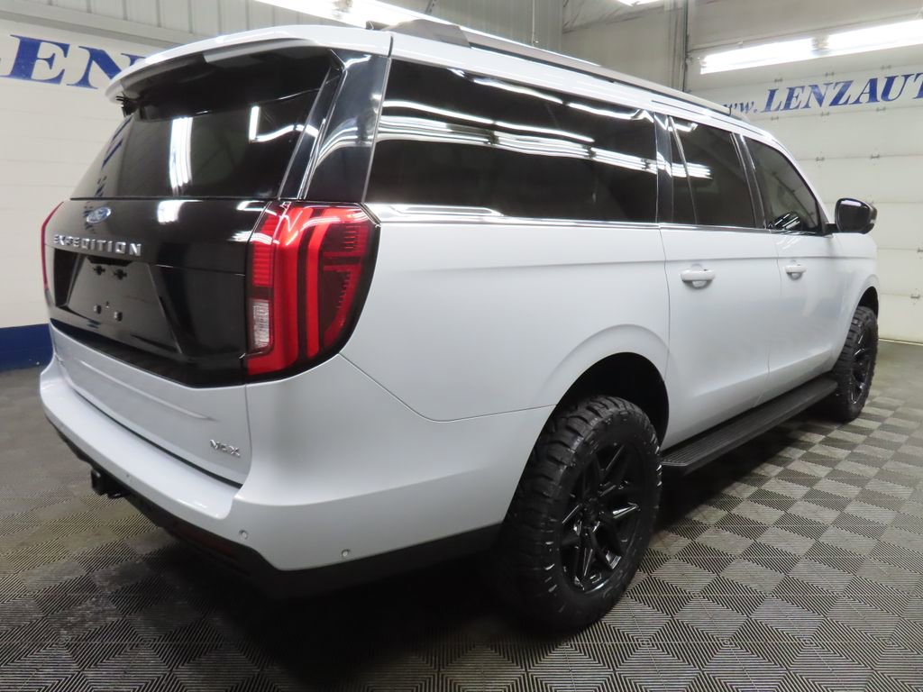 Used 2025 Ford Expedition Max Active image 5