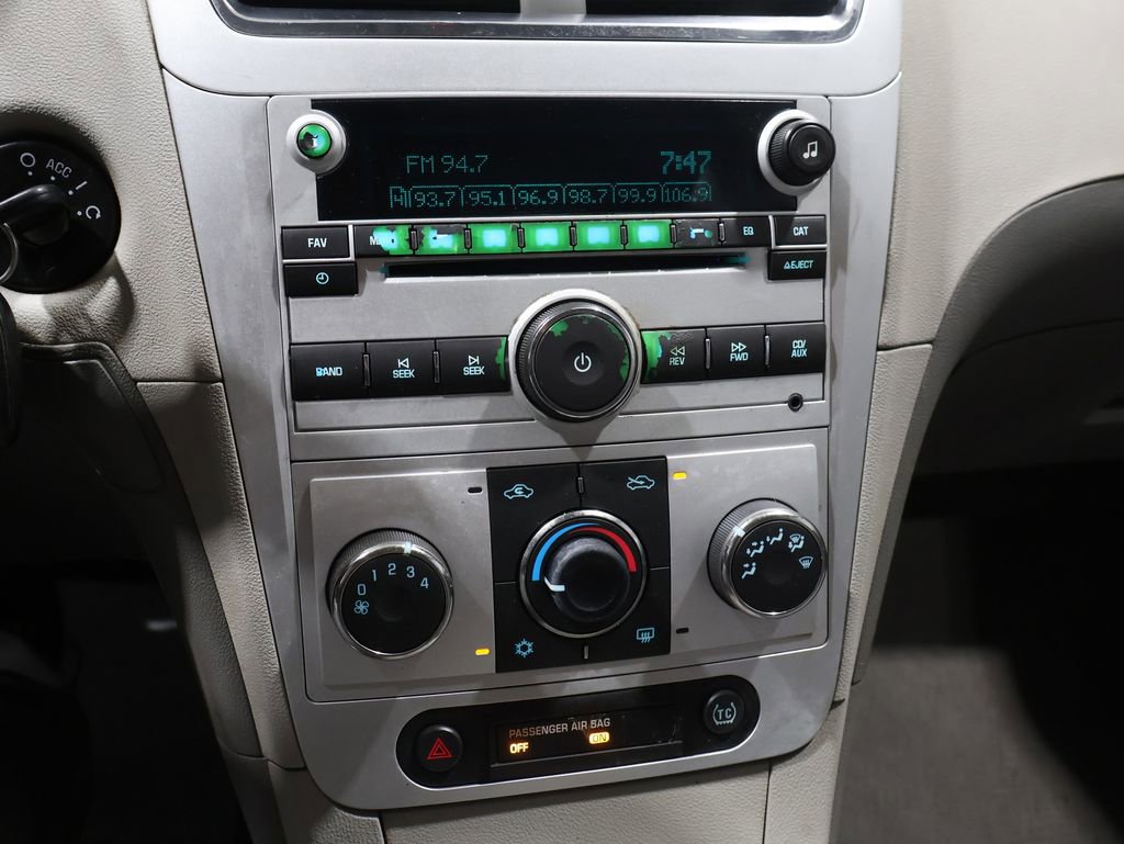 Used 2010 Chevrolet Malibu LS image 24