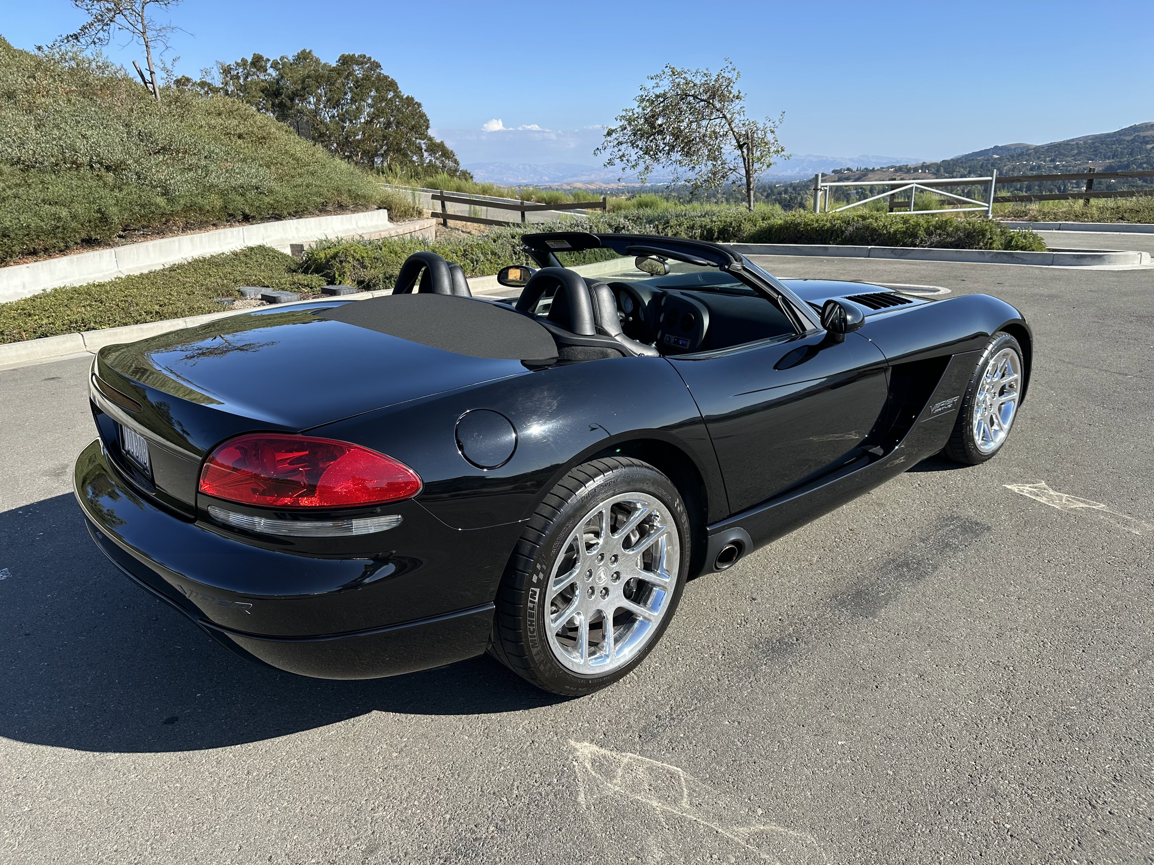Used 2003 Dodge Viper SRT-10 image 26