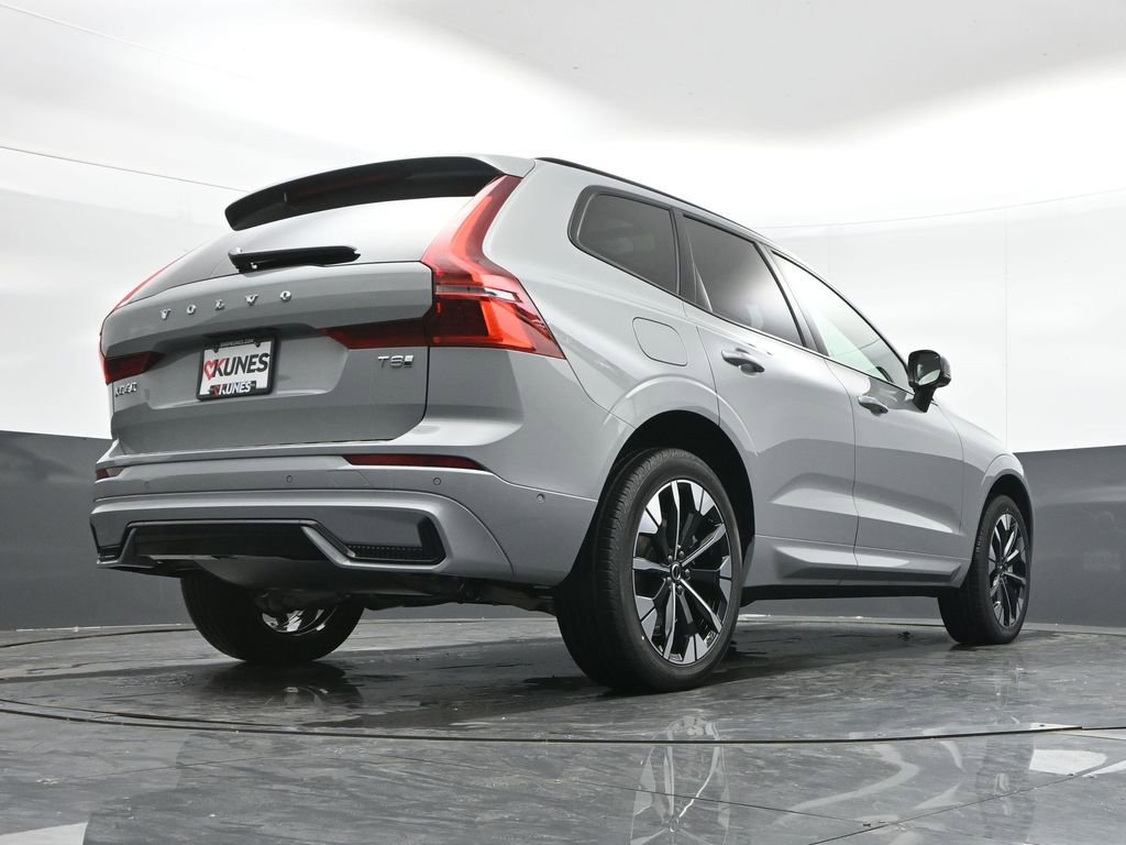 New 2026 Volvo XC60 T8 Plus w/ Protection Package Premier image 39