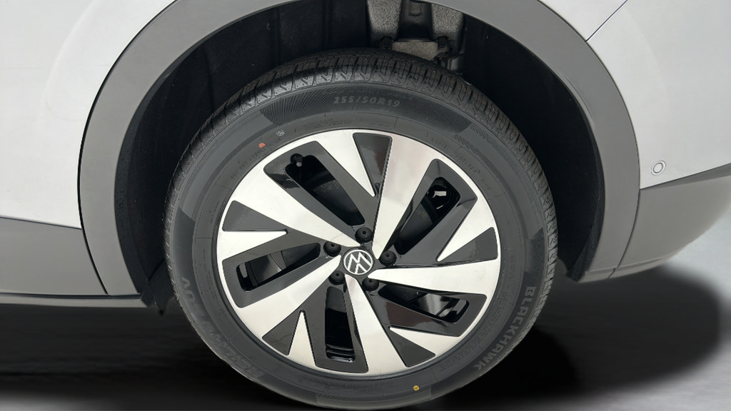 Used 2023 Volkswagen ID.4 Pro AWD/4WD image 8