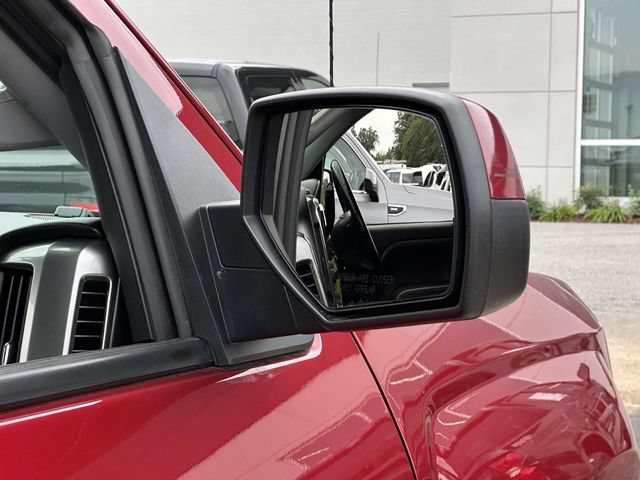 Used 2018 Chevrolet Silverado 1500 LT w/ All Star Edition AWD/4WD image 27