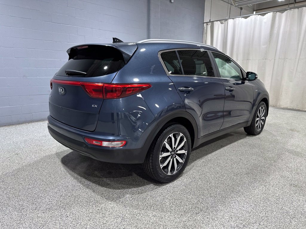 Used 2017 Kia Sportage EX w/ EX Premium Package AWD/4WD image 3