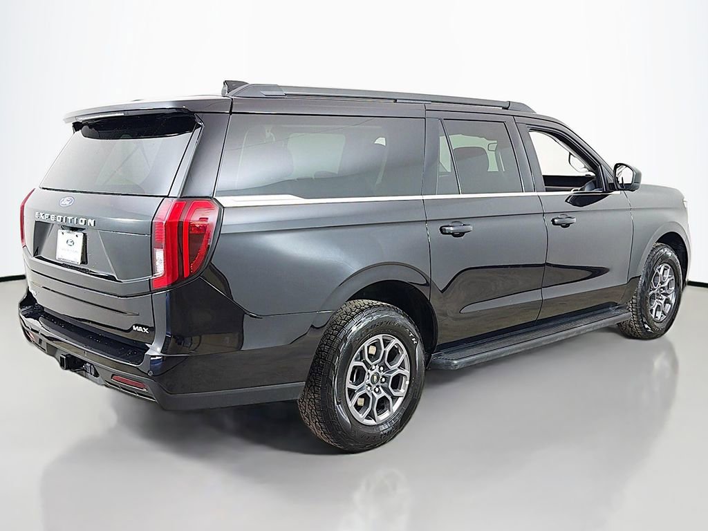 Used 2025 Ford Expedition Max Active image 10
