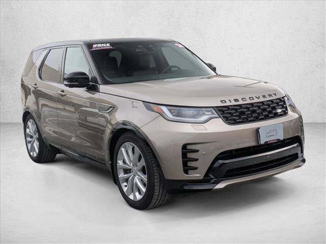 Certified 2024 Land Rover Discovery Dynamic SE AWD/4WD image 3