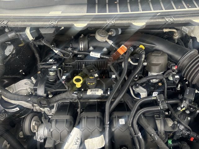 Used 2023 Ford Edge Titanium image 31
