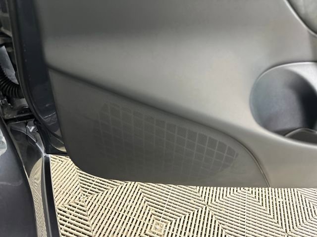 Used 2018 Tesla Model 3 Mid Range image 28