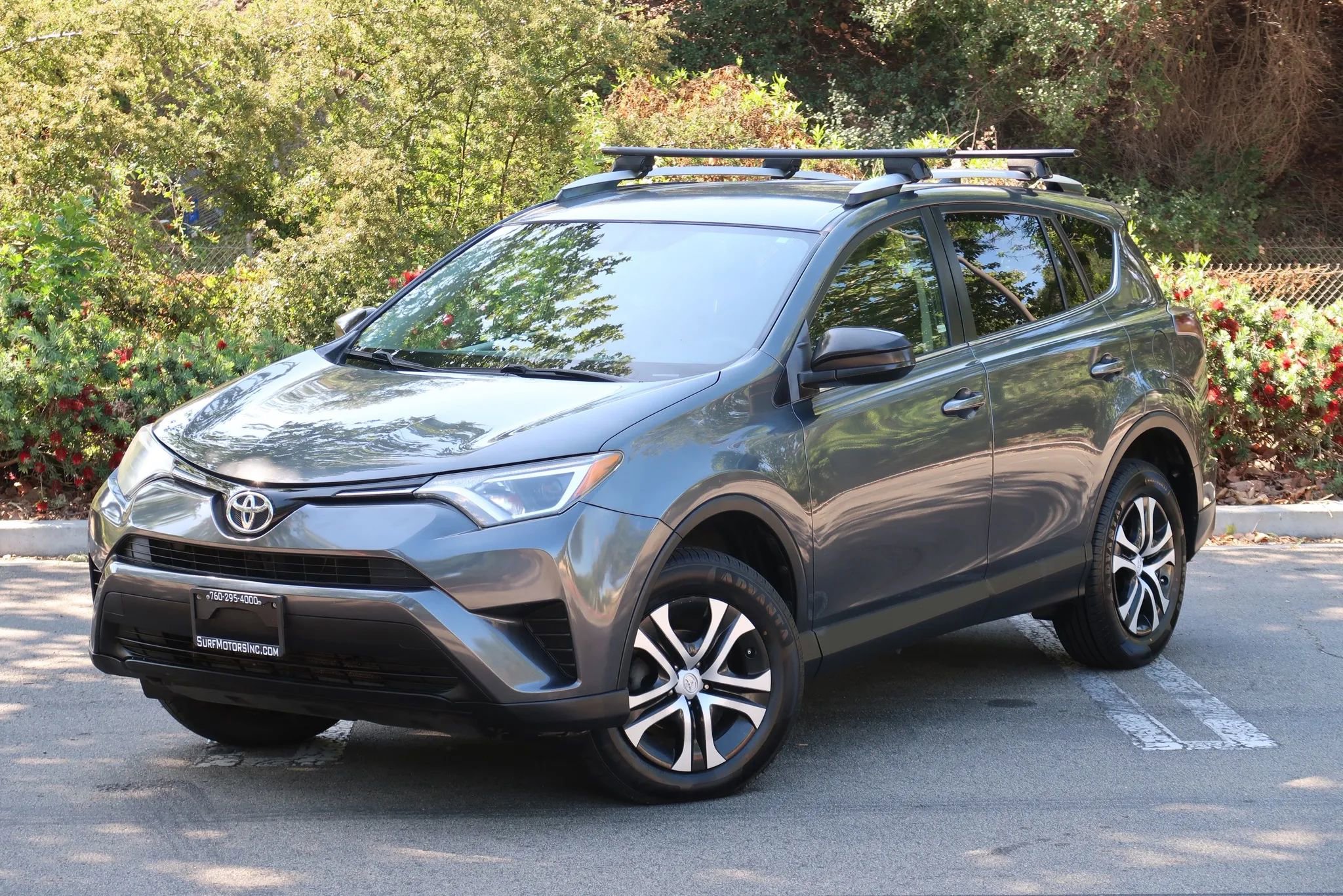 Used 2016 Toyota RAV4 LE FWD image 5