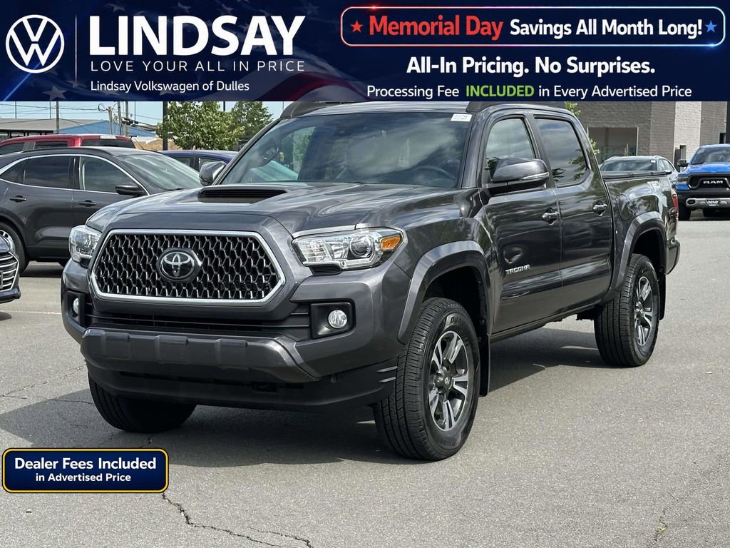 Used 2019 Toyota Tacoma TRD Sport AWD/4WD image 4