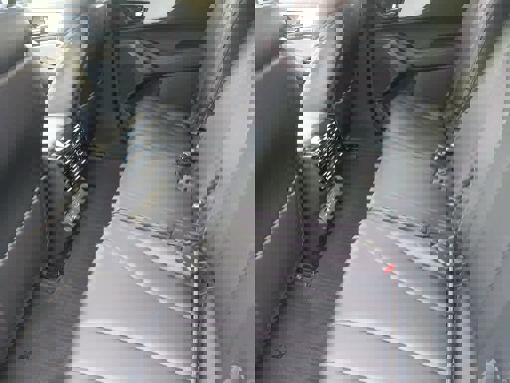 Used 2023 Acura MDX SH-AWD image 19