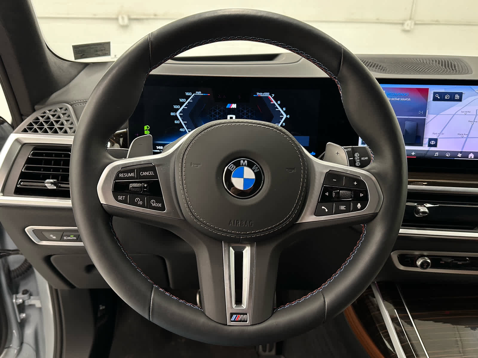 Used 2026 BMW X7 M60i image 26