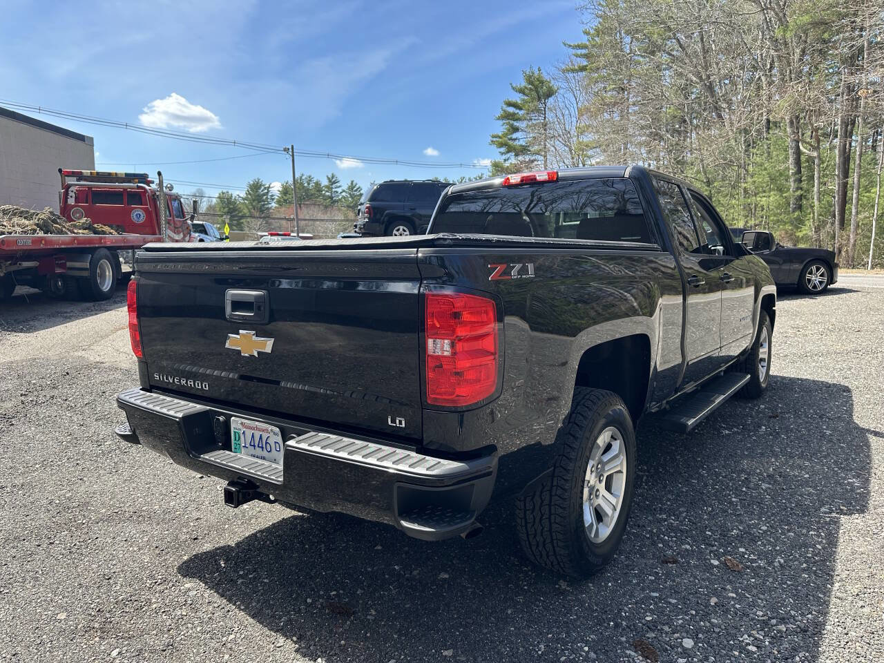 Used 2019 Chevrolet Silverado 1500 LT w/ All Star Edition AWD/4WD image 14