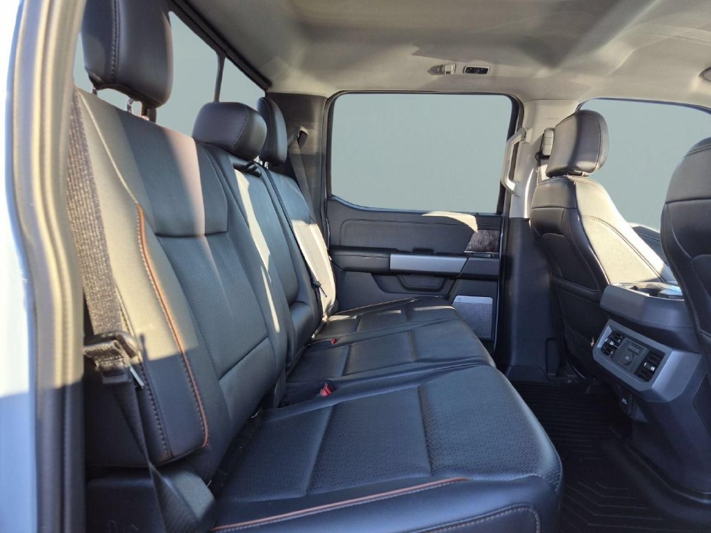 Used 2026 Ford F250 Lariat w/ Black Appearance Package AWD/4WD image 25