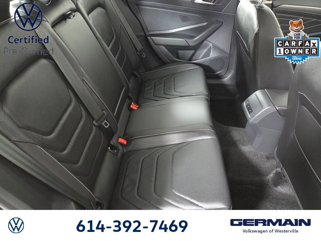 Certified 2024 Volkswagen Jetta SEL FWD image 18