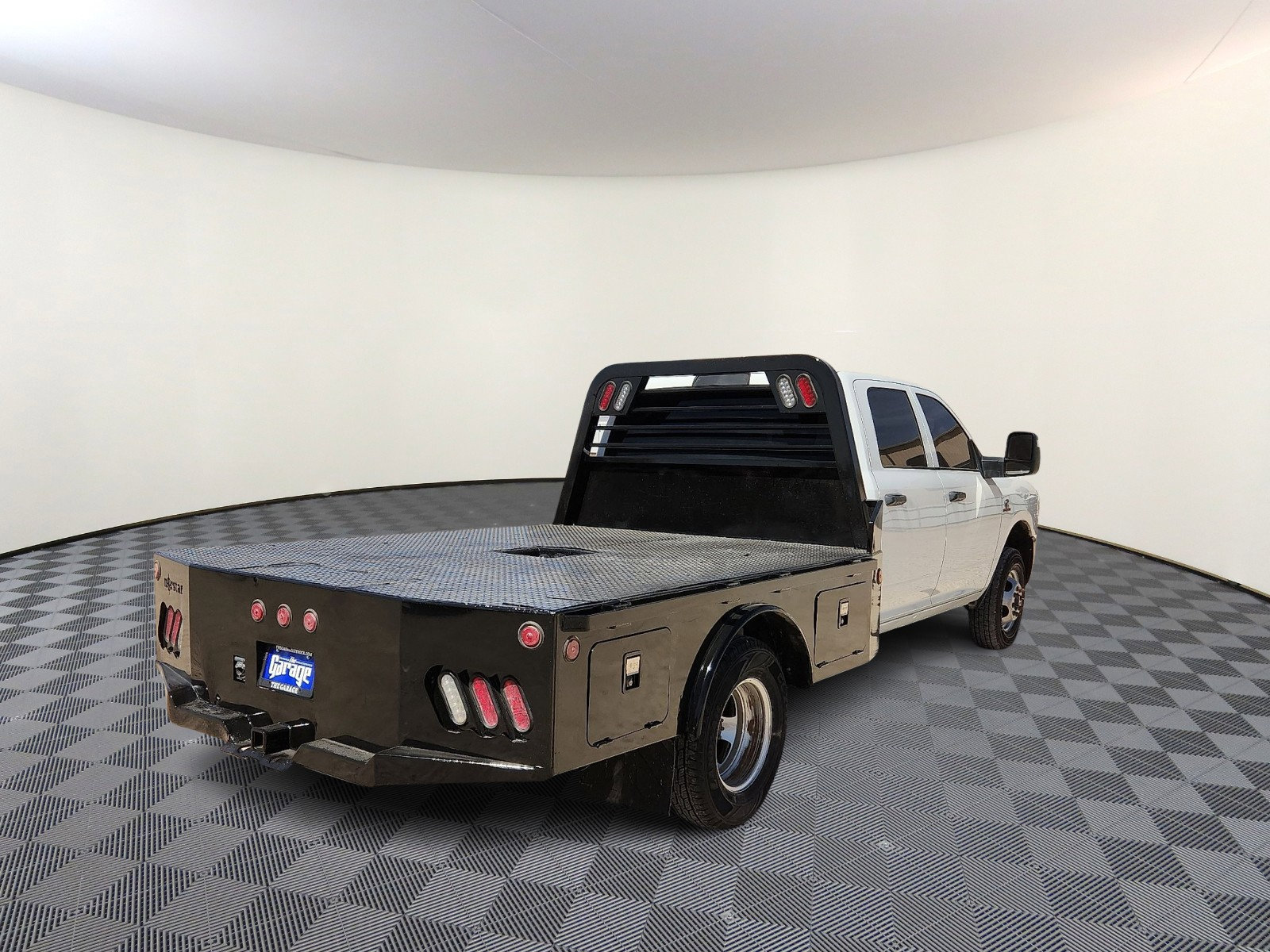 Used 2024 RAM 3500 Tradesman w/ Electrical Accessory Group image 4