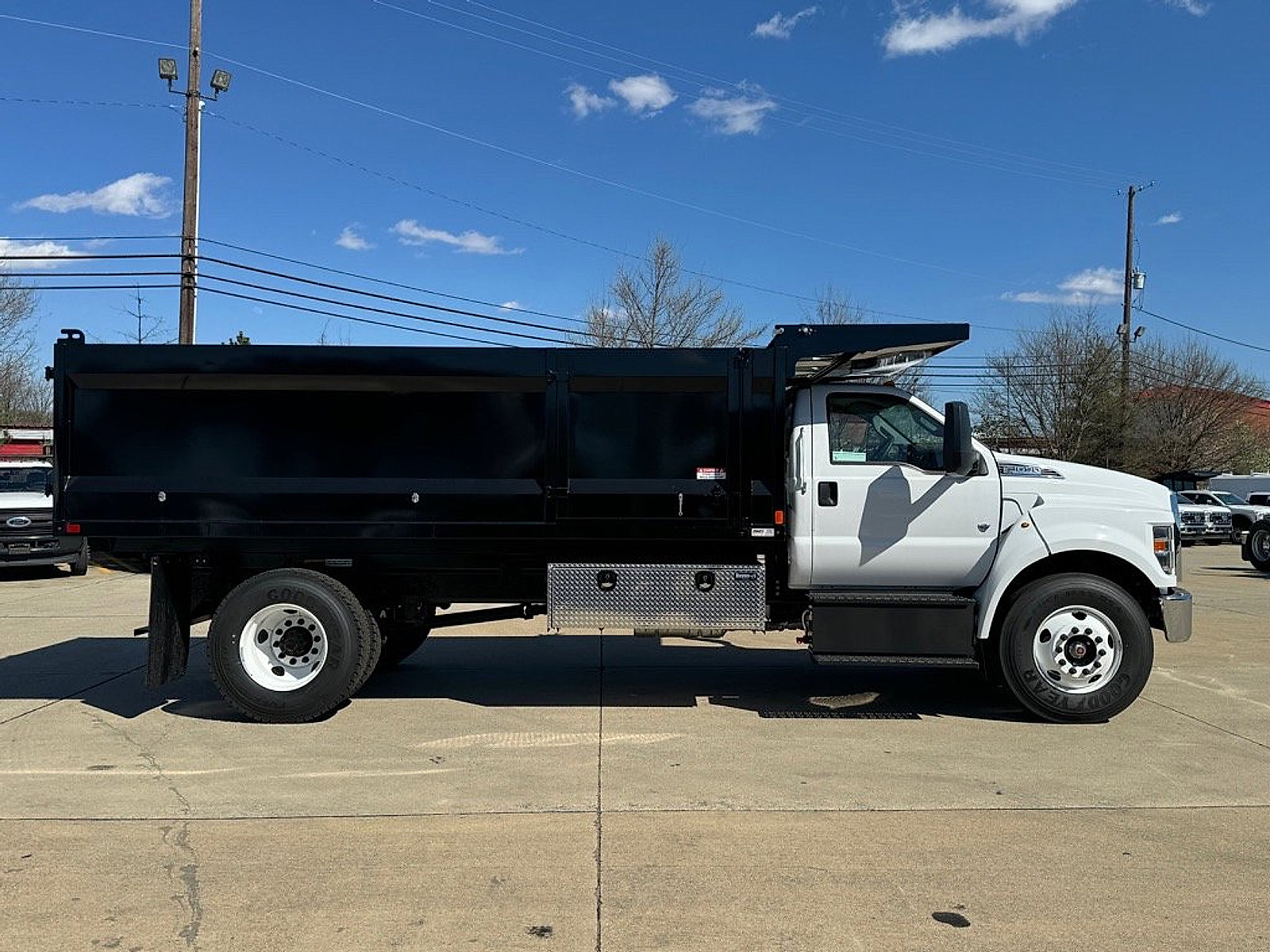 New 2025 Ford F650 2WD Regular Cab Super Duty image 2