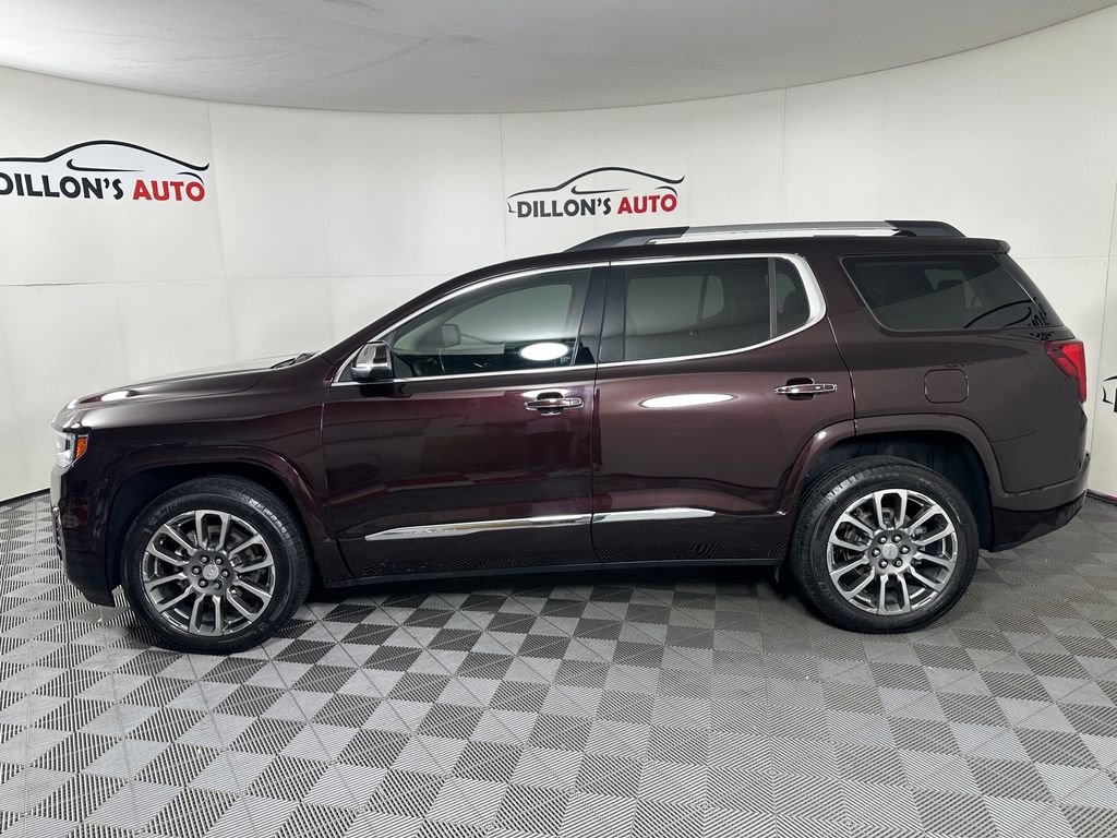 Used 2021 GMC Acadia Denali w/ Denali Technology Package AWD/4WD image 3