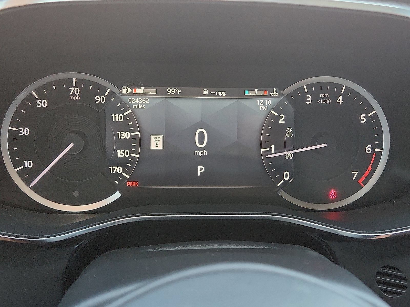 Used 2022 Jaguar XF R-Dynamic SE AWD/4WD image 24
