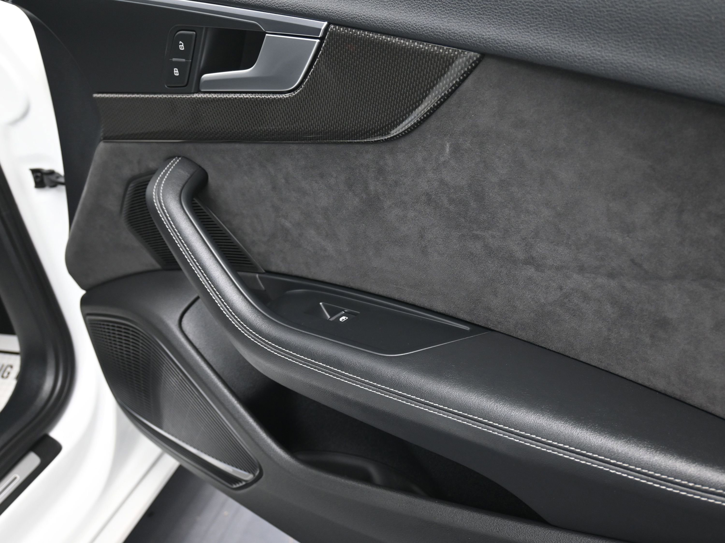 Used 2019 Audi S4 Premium Plus w/ Premium Plus Package image 29