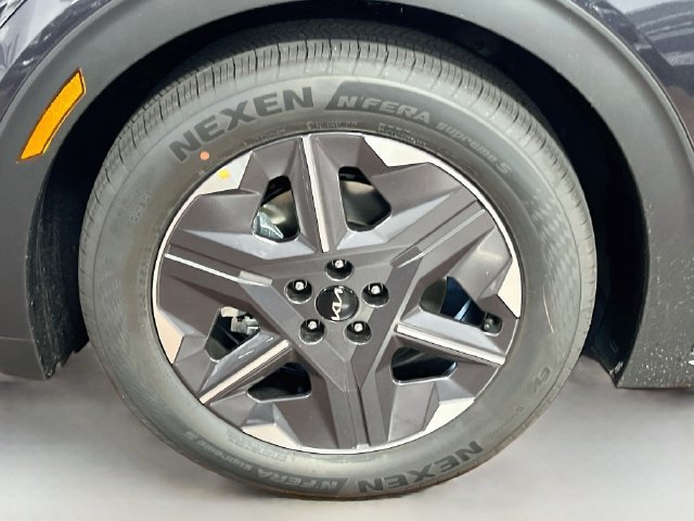 New 2026 Kia EV6 Light RWD image 32