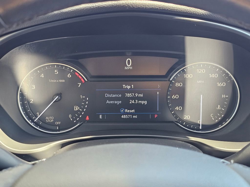 Used 2019 Cadillac XT4 Premium Luxury w/ Cold Weather Package image 28