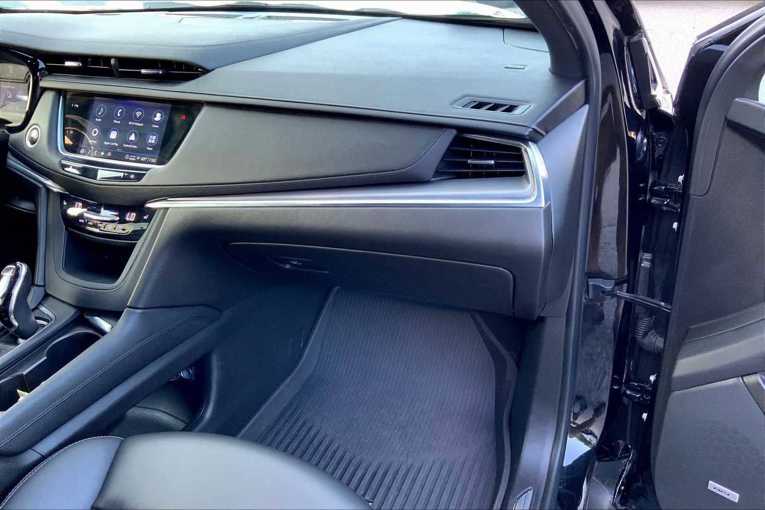 Used 2022 Cadillac XT5 Luxury image 34