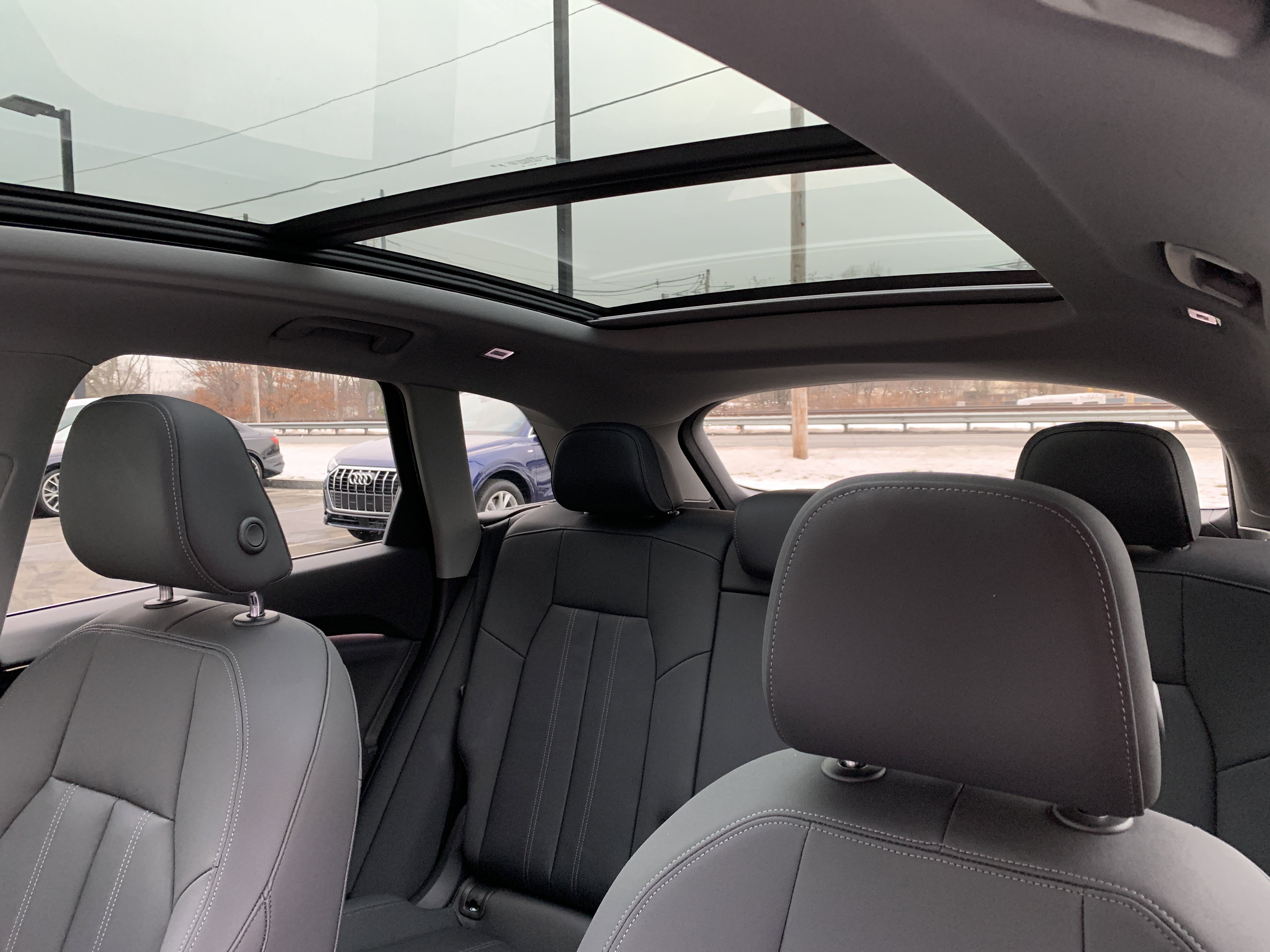 Certified 2025 Audi Q5 Premium Plus w/ Premium Plus image 12