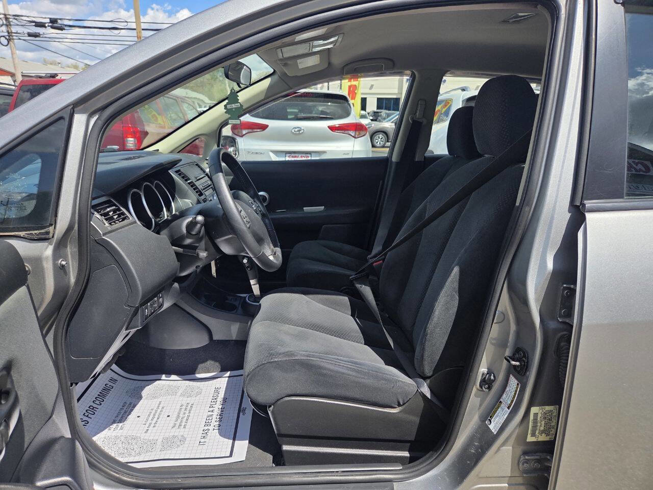 Used 2012 Nissan Versa 1.8 S w/ Convenience Pkg FWD image 10