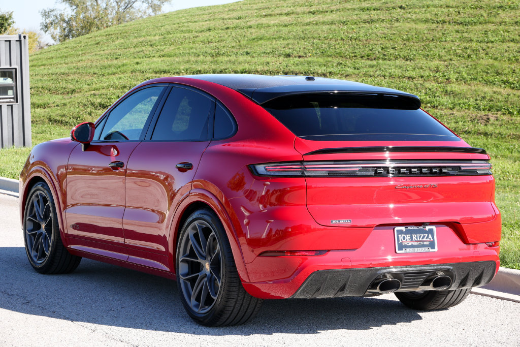 New 2026 Porsche Cayenne GTS AWD/4WD image 3