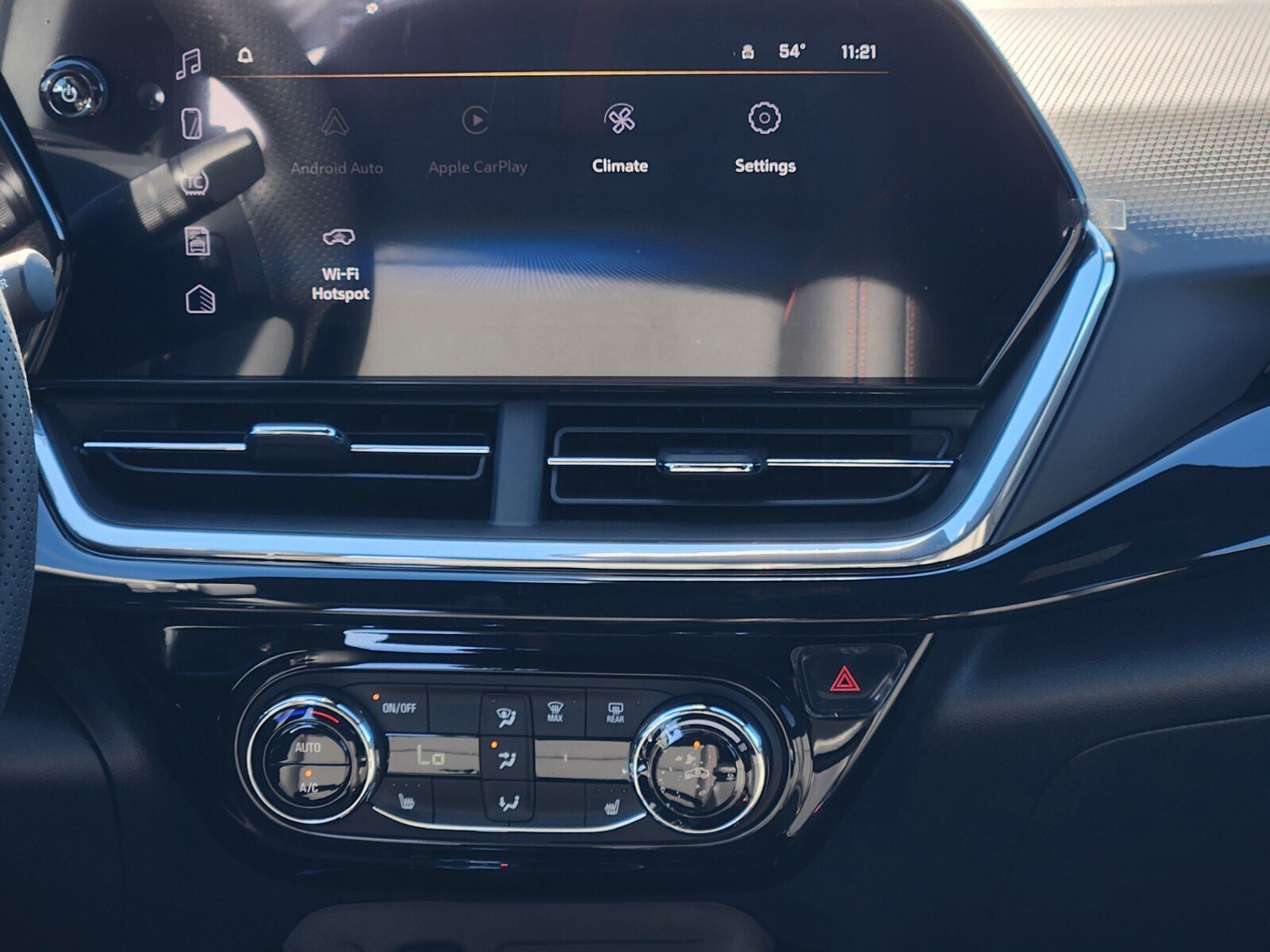 New 2026 Chevrolet Trax RS w/ Driver Confidence Package image 8