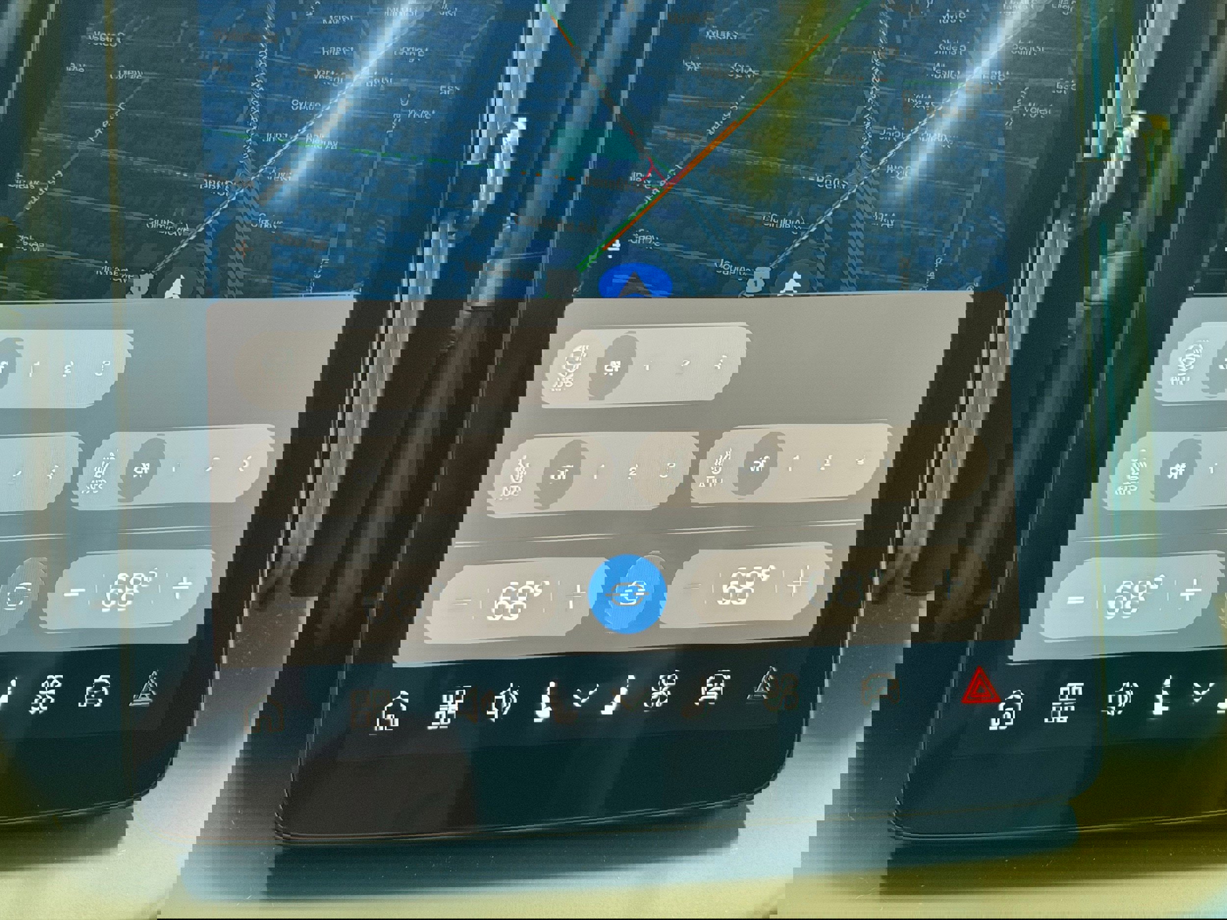 Certified 2025 Volvo EX30 Ultra image 17