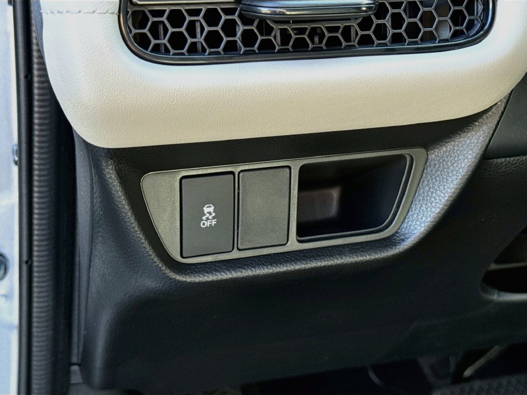 New 2027 Honda HR-V LX image 12