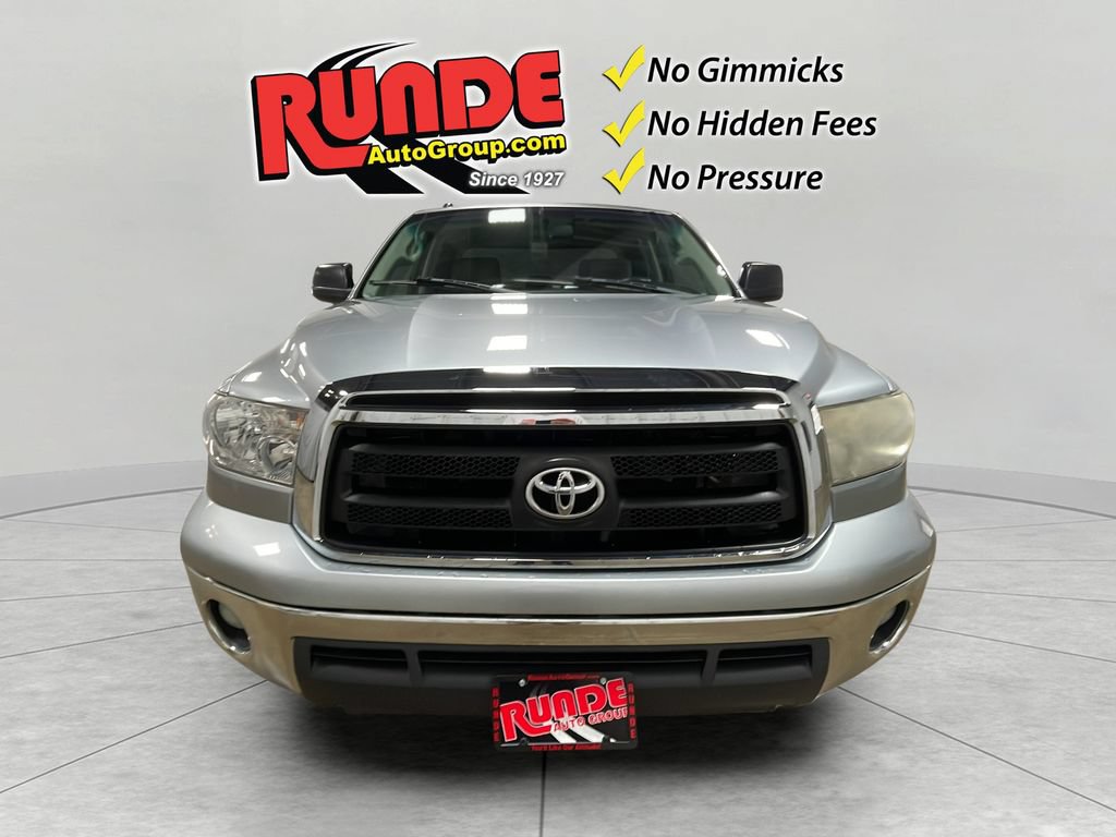 Used 2011 Toyota Tundra 4x4 Double Cab w/ SR5 Pkg image 3