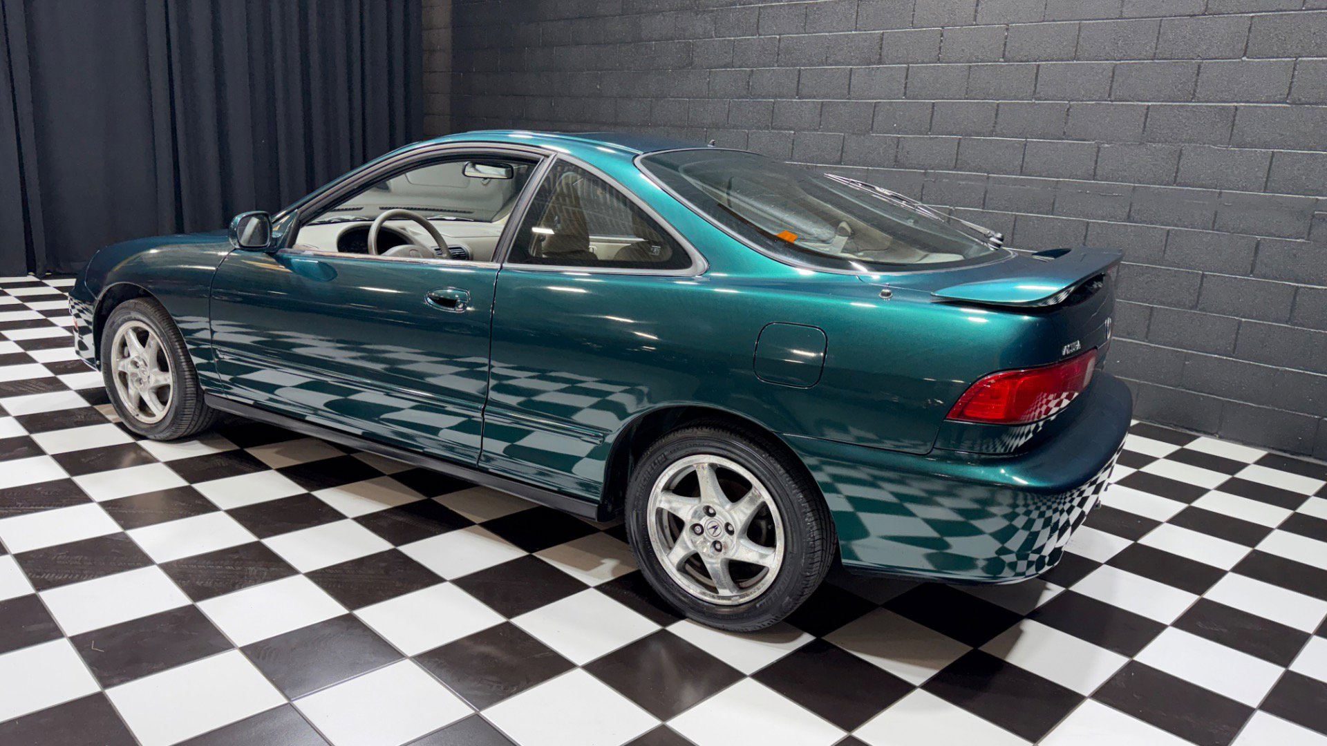 Used 2000 Acura Integra GS-R image 5