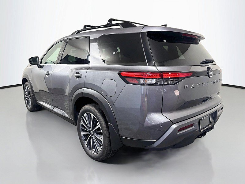 New 2026 Nissan Pathfinder Platinum w/ Accent Package AWD/4WD image 5