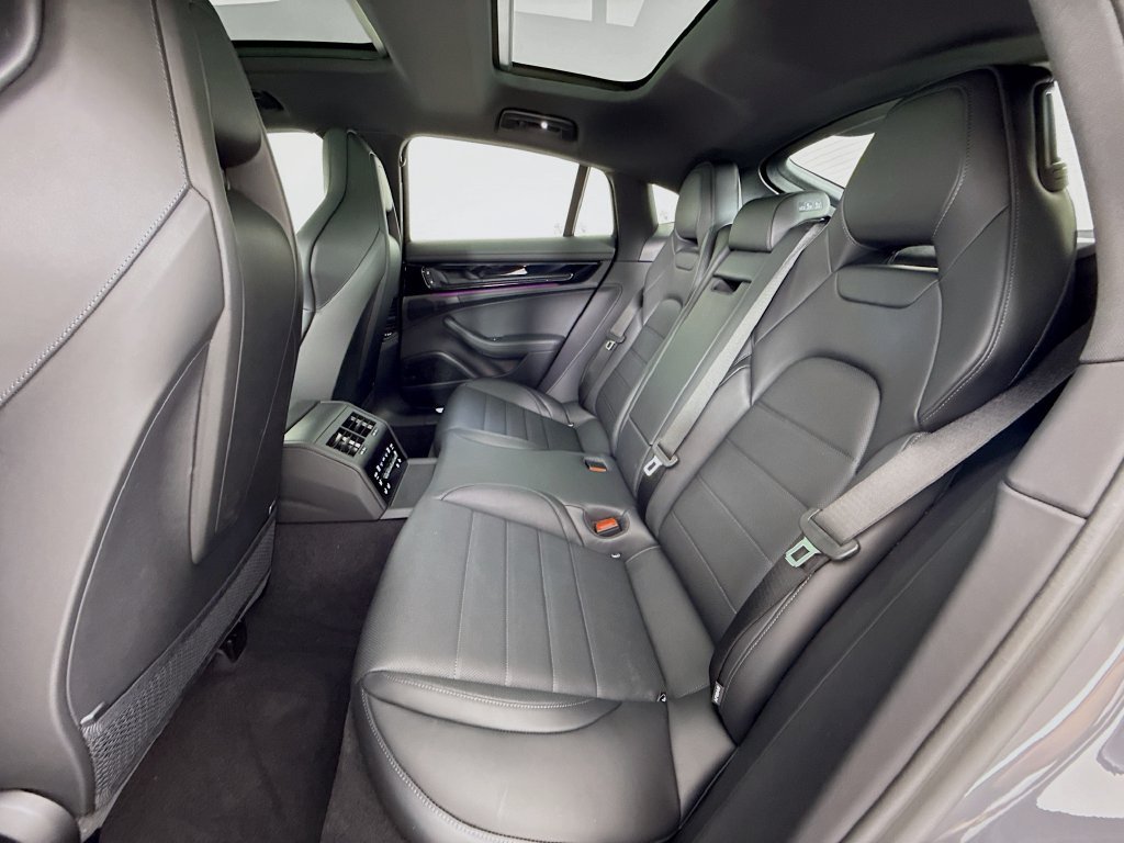 New 2026 Porsche Panamera 4 AWD/4WD image 24