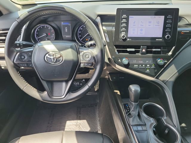 Used 2024 Toyota Camry SE FWD image 4
