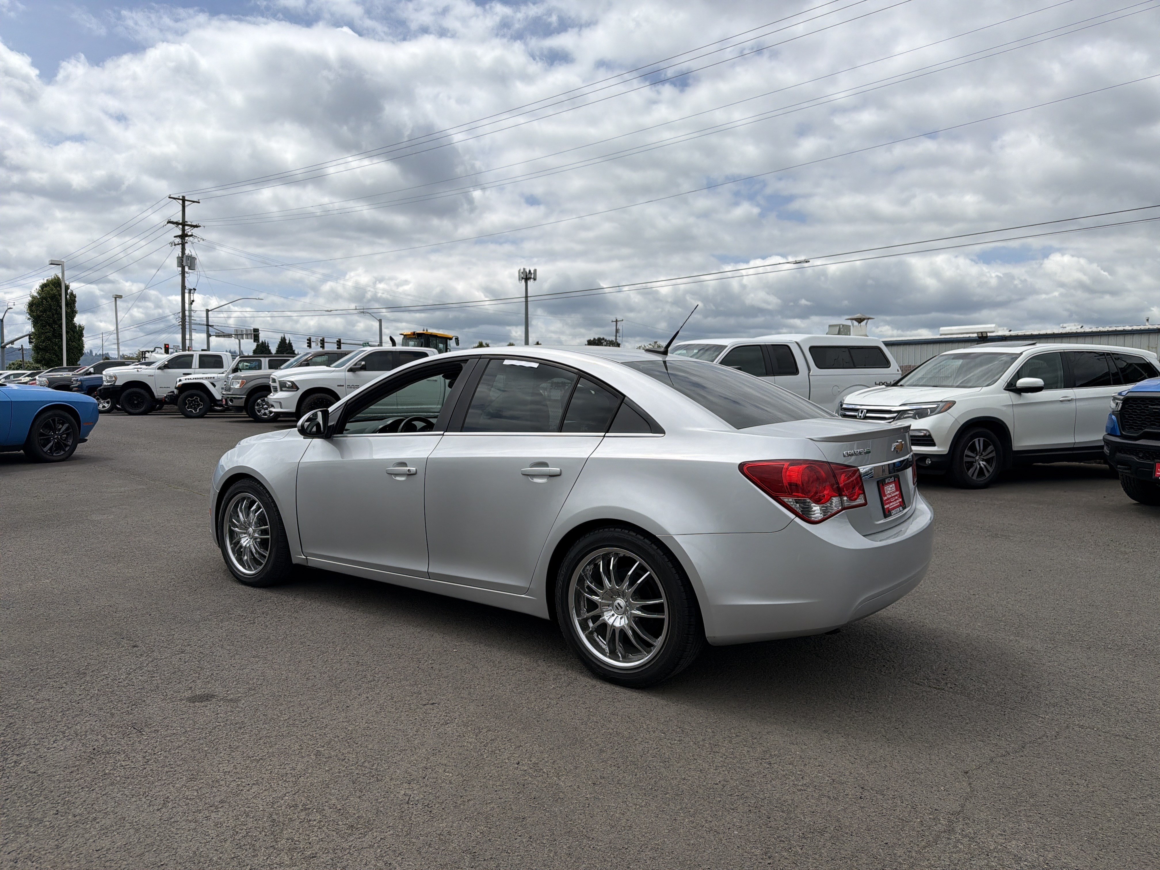 Used 2014 Chevrolet Cruze Eco FWD image 3