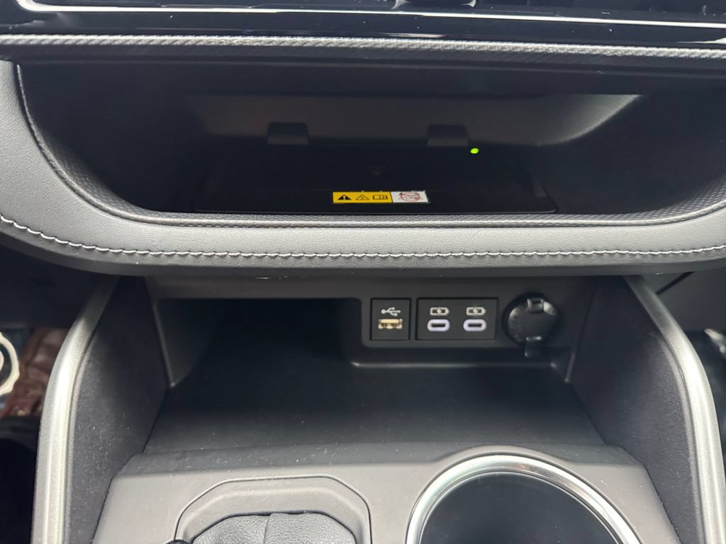 Used 2023 Toyota Highlander XSE AWD/4WD image 24