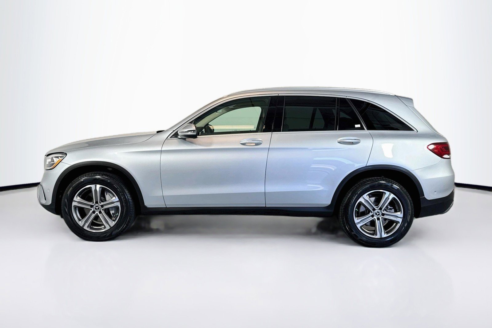 Certified 2022 Mercedes-Benz GLC 300 image 8